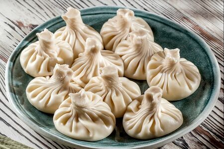 Хинкали с грибами и курицей 1 шт.