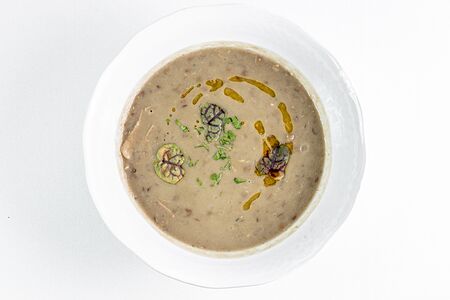 Чечевичный суп с уткой