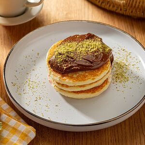 Оладьи с шоколадно-ореховой пастой Нутелла