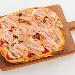 Пицца ветчина и грибы