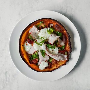 Голландский блинчик с пастрами из индейки