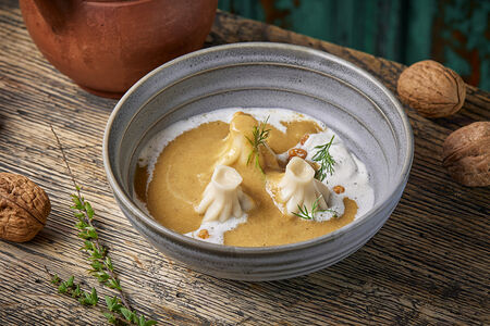 Грибной крем суп с хинкалиоли