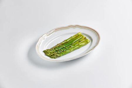 Молодая спаржа