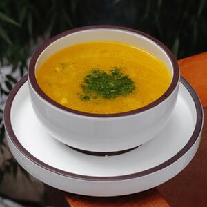 Куриный суп с домашней лапшой