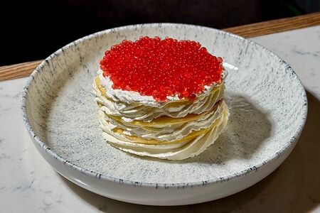 Мильфей с вишней