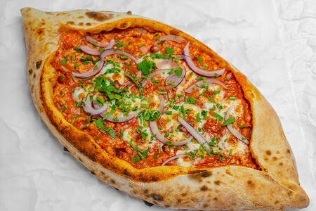 Пиде с сочной курочкой