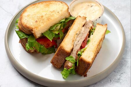 Смэш-бургер с куриной котлетой