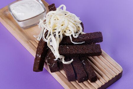 Гренки чесночные 