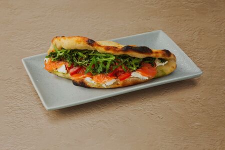 Гирос Лосось и фета