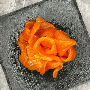 Ломтики Форели слабосоленой