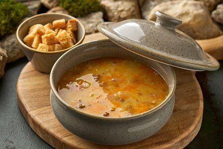 Гороховый суп с копченостями