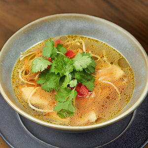 Суп-лапша с грудкой цыпленка