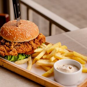 Бургер с курицей