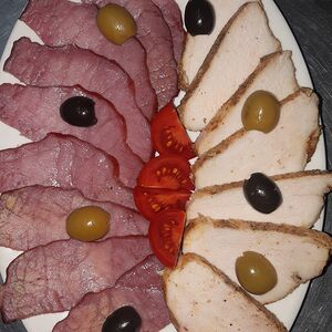 Мясная нарезка