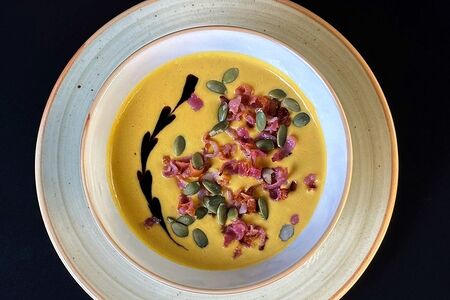 Тыквенный суп-пюре с беконом