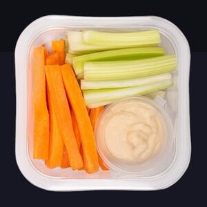 Овощной микс морковь, сельдерей с хумусом