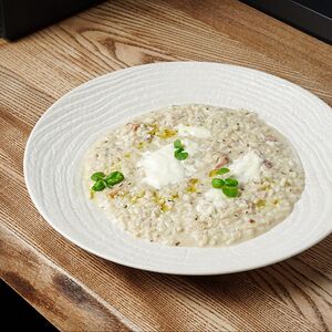 Ризотто с кроликом и трюфельным соусом