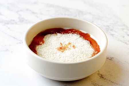 Рисовая каша с манго и кокосом