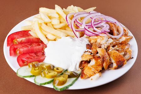 Гиро на тарелке