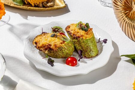 Кабачки, запечённые с креветкой