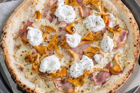 Лисички и Страчателла 