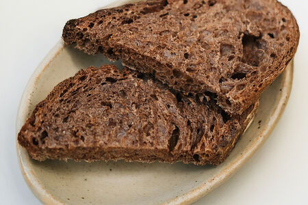 Хлеб темный