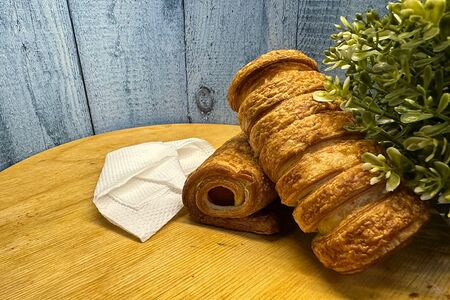 Сосиска в слоеном тесте