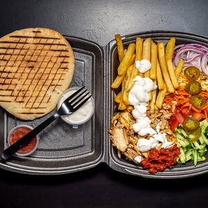 Донер на тарелке