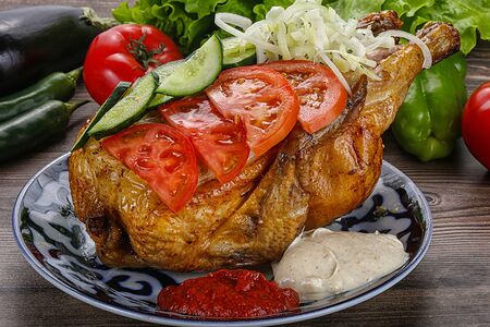 Курица гриль с овощами