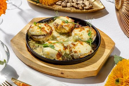 Грибочки с жульеном