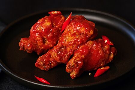 Крылья острые