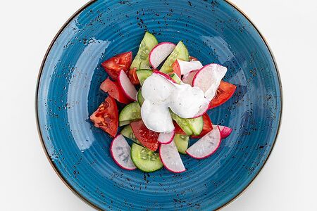 Салат с грядки