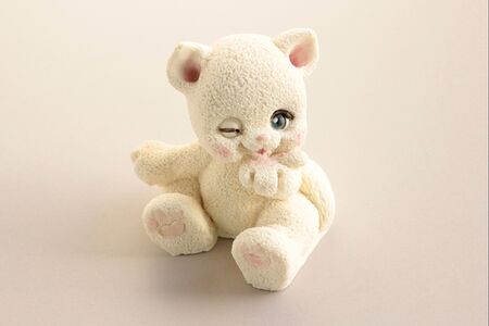 Шоколадная фигурка Кот шлет воздушный поцелуй 