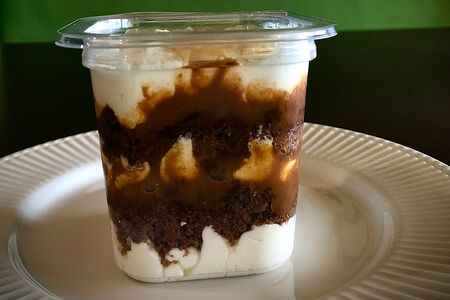 Десерт Сникерс