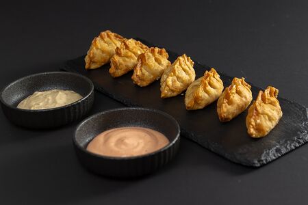 Гедза с лососем