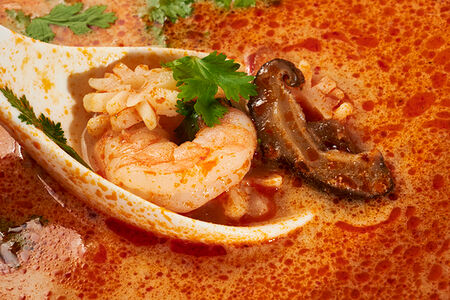 Том ям с морепродуктами 700мл