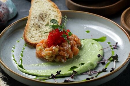 Тартар из красной рыбы