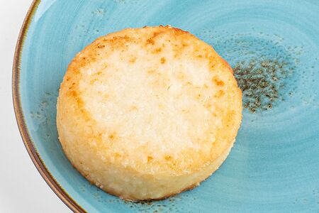 Сырник с кокосом