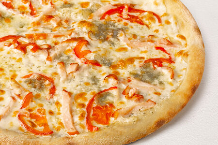 Сырная с цыпленком на тонком тесте 25 см