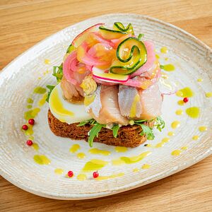 Смореброд со скумбрией