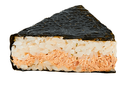 Онигири с тунцом