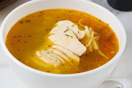 Суп куриный