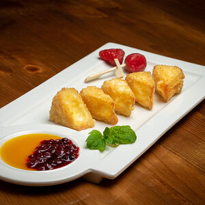 Жареный камамбер