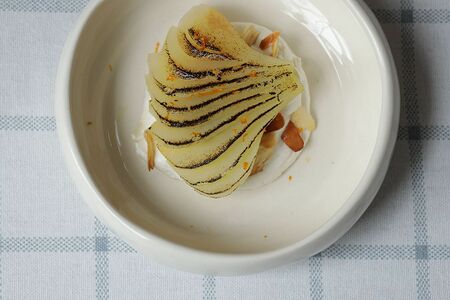 Груша, миндаль, лайм