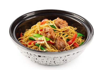 Вьетнамская уличная лапша с курицей