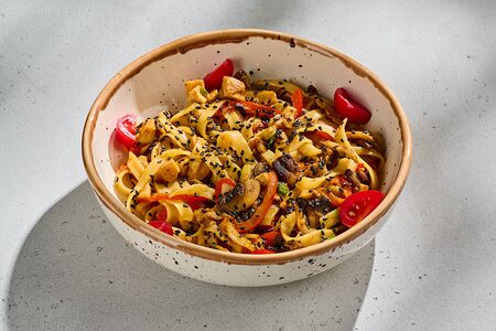 Вок c курицей