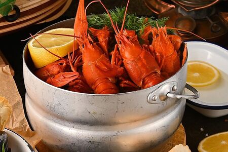 Раки отварные