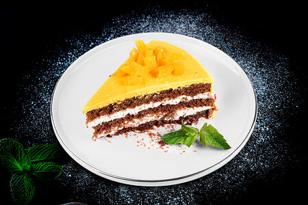 Тропический торт с манго и семенами Чиа