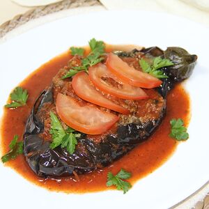 Գառնի Յարախ սմբուկով