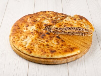 Осетинский пирог с мясом Фыдджын
